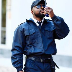 Agents de sécurité pour les magasins à Lyon :Comment les agents de sécurité pour les magasins à Lyon maintiennent-ils l’ordre et la discipline ?