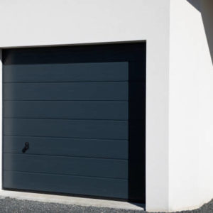 Porte de Garages Lyon 6 :Les serruriers lyonnais peuvent-ils proposer des options de porte de garage avec des designs personnalisés pour les entreprises et les commerces ?