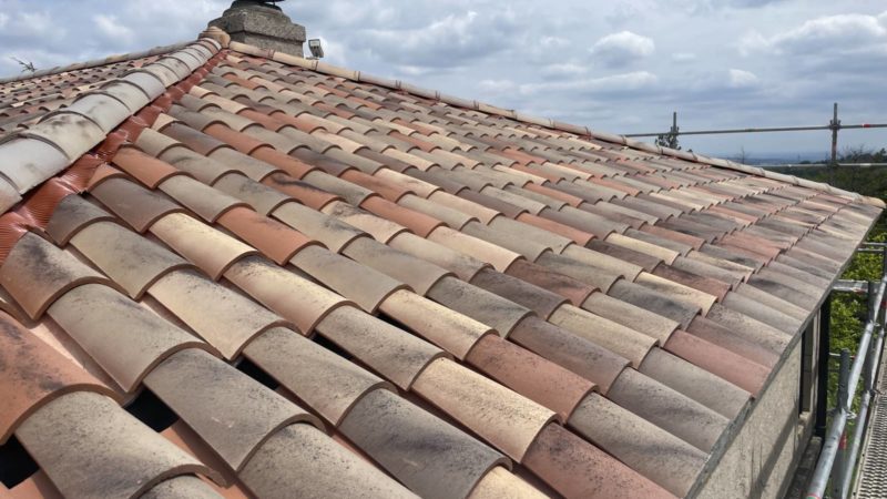 Quels sont les meilleurs matériaux pour réparer une fuite de toiture à Lyon ?