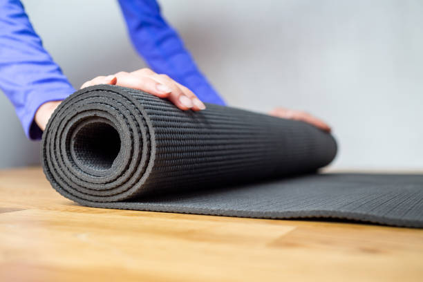 Guide d’Achat : Comment Choisir un Tapis de Yoga Adapté à Vos Besoins