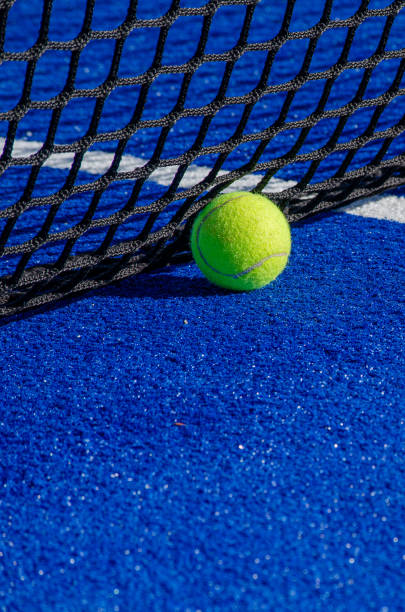 Comment un Court de Tennis en Gazon Synthétique Peut-Il Contribuer à la Sécurité des Joueurs pour les Organismes Sportifs à Nice?