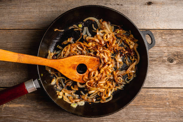 Oignons caramélisés : La touche sucrée-salée parfaite pour vos plats