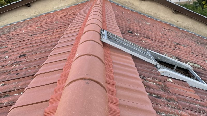 Est-ce qu’un couvreur à Bron peut intervenir rapidement en urgence ?