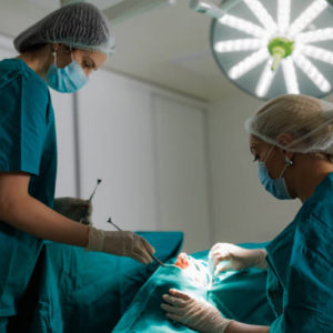 Rhinoplastie à Lyon : Quelles précautions pour les patients asthmatiques ?