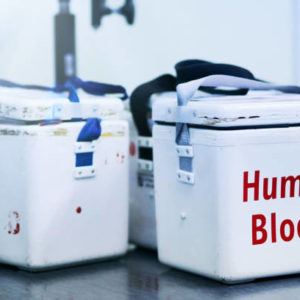 Le transport de sang à Lyon est-il adapté aux cliniques privées et centres médicaux indépendants ?