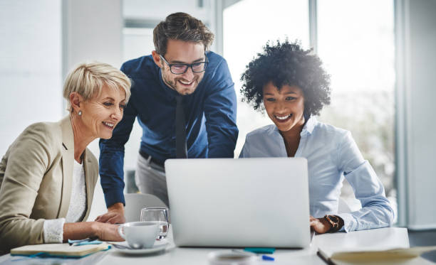 Comment une publicité LinkedIn Lyon peut-elle transformer 1 campagne faible en résultats efficaces ?