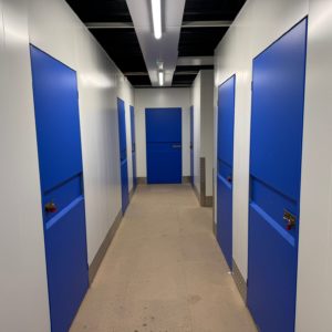 Quelle location garde meuble à Saint-Quentin-Fallavier offre une solution rapide pour désencombrer son logement ?